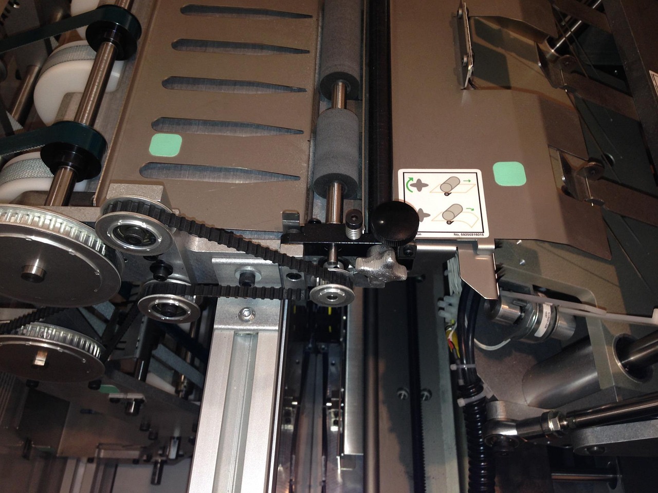 Wyzwania i rozwiązania logistyczne przy projektowaniu zautomatyzowanych systemów produkcyjnych